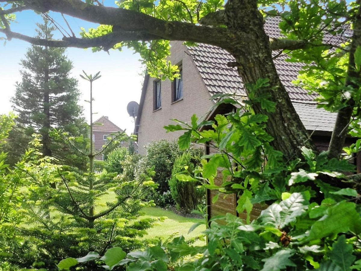 Ferienhaus Mit Grossem Garten In Neßmersiel Kültér fotó